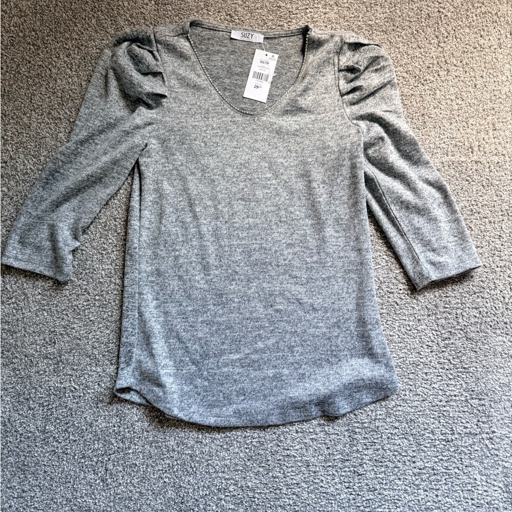 Suzy Shier Gray Long Sleeve Top